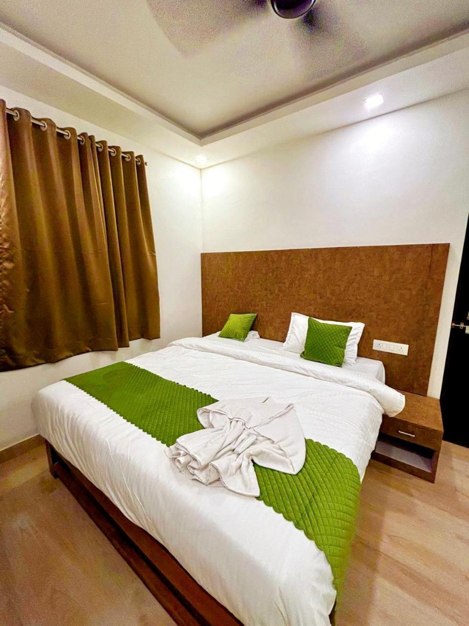 Baga Beach Inn Dış mekan fotoğraf