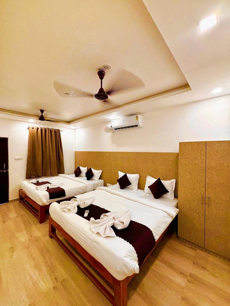 Baga Beach Inn Dış mekan fotoğraf
